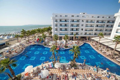 Hôtel Grand Blue Fafa Resort & Spa