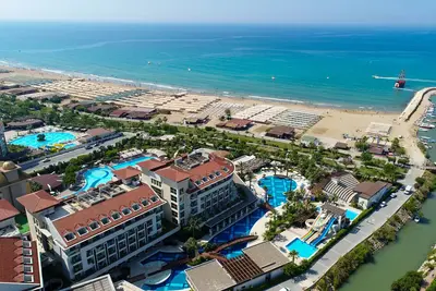 Hôtel Sunis Evren Beach Resort Hotel & Spa