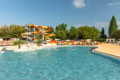 Camping Château de Fonrives