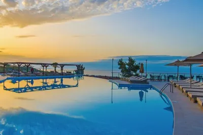 Alia Palace Hôtel 5*