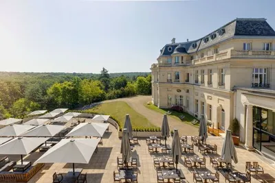 InterContinental Chantilly Château Mont Royal 5*