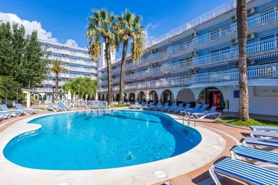Hotel Apartamentos Solimar 4*