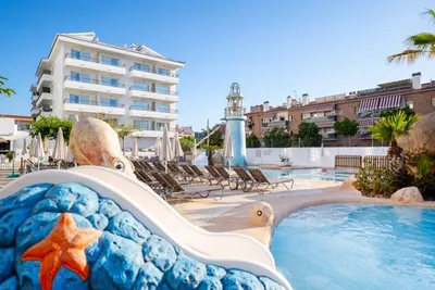 Fergus Club Pineda Splash 4*