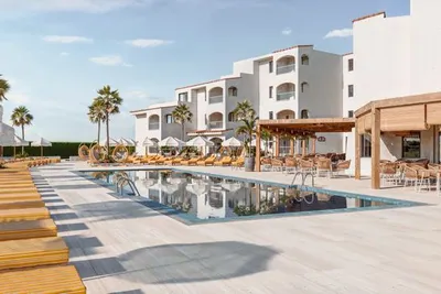 Caramelo Marina Cala'n Bosch 4*