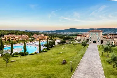Pian dei Mucini Toscana Resort
