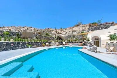 Mantilida Villa