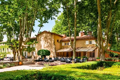 Le Moulin de Vernègues Hotel & Spa 4*