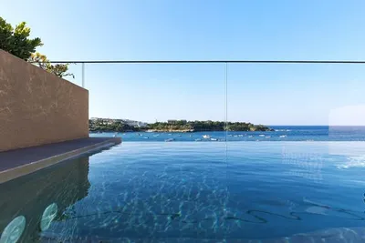 Castello Infinity Suites 5*