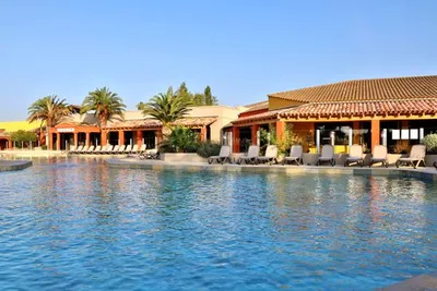 Sowell Family Les Amandiers 4*