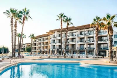 Hôtel Thalazur Antibes 4*