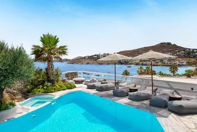 Hôtel Deliades 4*