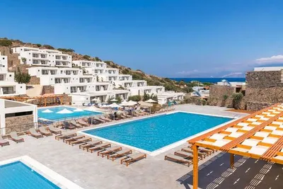 Hôtel Ariadne Beach 4*