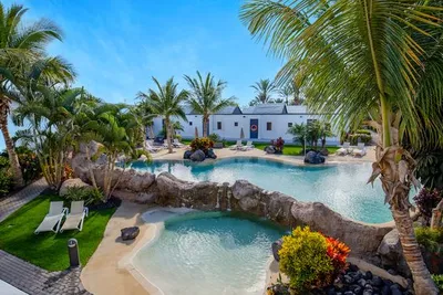 Hôtel R2 Romantic Fantasia Dream 4*