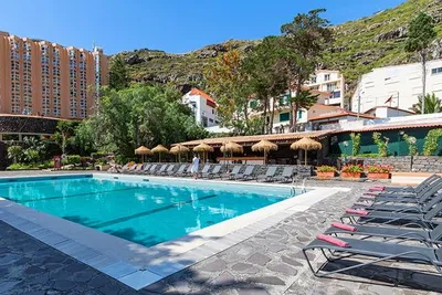 Dom Pedro Madeira 4*