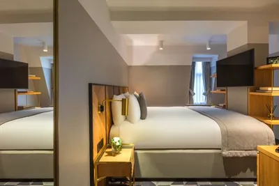 Victory House Leicester Square 4*