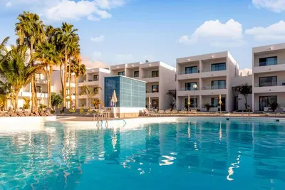 Hôtel Oasis Lanz Beach Mate 4*