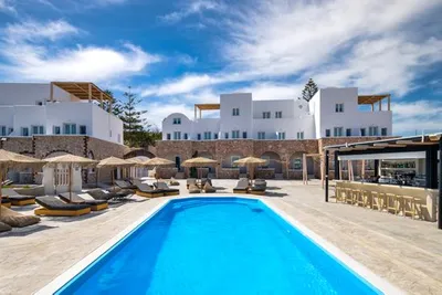 Aelia Luxury Suites 5*
