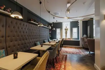 Hôtel Jl No76