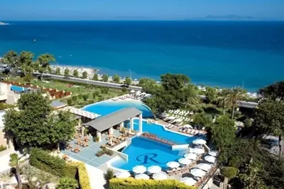 Hôtel Amathus Beach