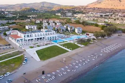Hôtel Kamari Plus