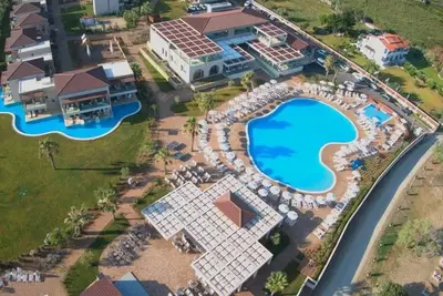 Hôtel Almyros Beach