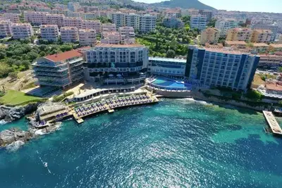 Hôtel Charisma De Luxe Hotel
