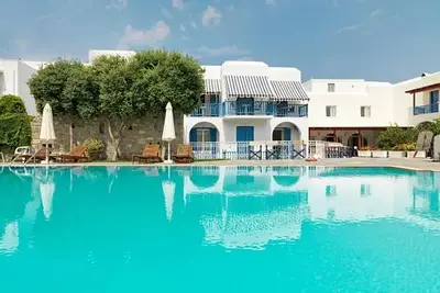 Hôtel Polos Hotel
