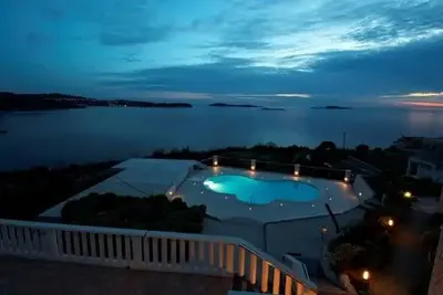 Hôtel Marnic Apartments