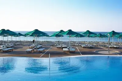 Hôtel Esperides Beach