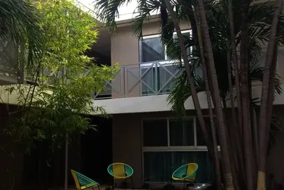 Hôtel 1818 Meridian