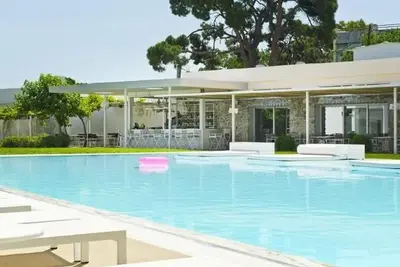 Hôtel Marathon Beach Resort
