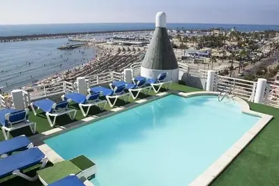Hôtel Villa Laredo