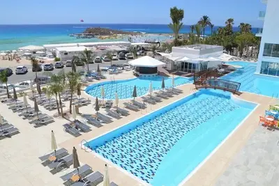 Hôtel Vassos Nissi Plage