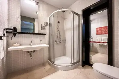 Hôtel Ansen Suites