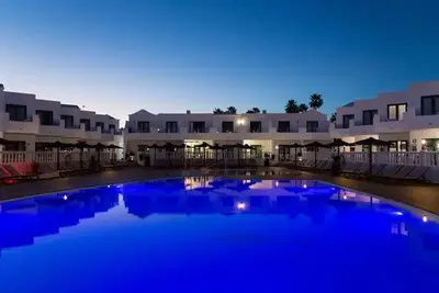 Hôtel Las Adelfas
