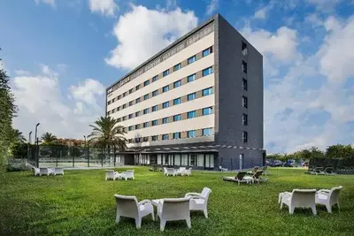 Hôtel Tactica