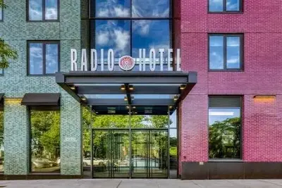 Hôtel Radio Hotel