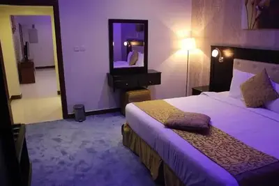 Hôtel Meral Crown Hotel