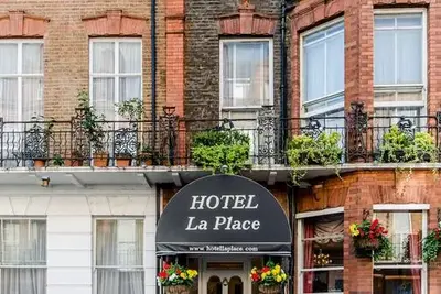Hôtel La Place