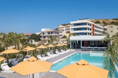 Hôtel Mazoren Art Hotel