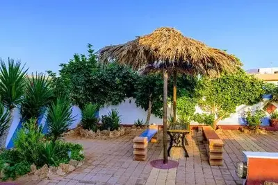 Hôtel Eltina Apartments