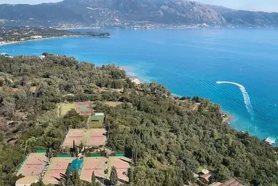 Hôtel Grecotel Luxme Daphnila Bay Dassia