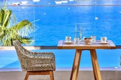 Hôtel Castello Infinity Suites