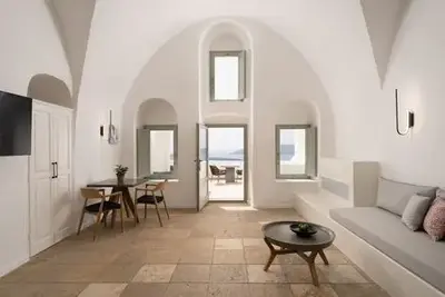 Hôtel Adamis Majesty Suites