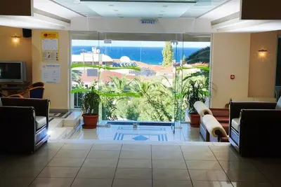 Hôtel Commodore Hotel