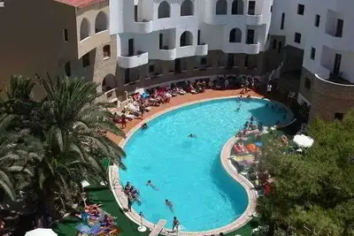 Hôtel Akrabello