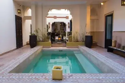 Hôtel Riad 5 Sens