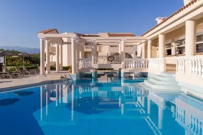 Hôtel Caretta Beach