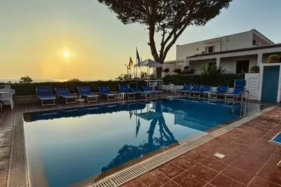 Hôtel Villa Mena
