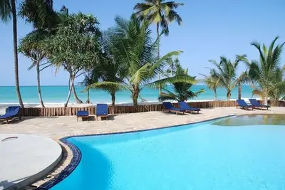 Hôtel Sultan Sands Island Resort